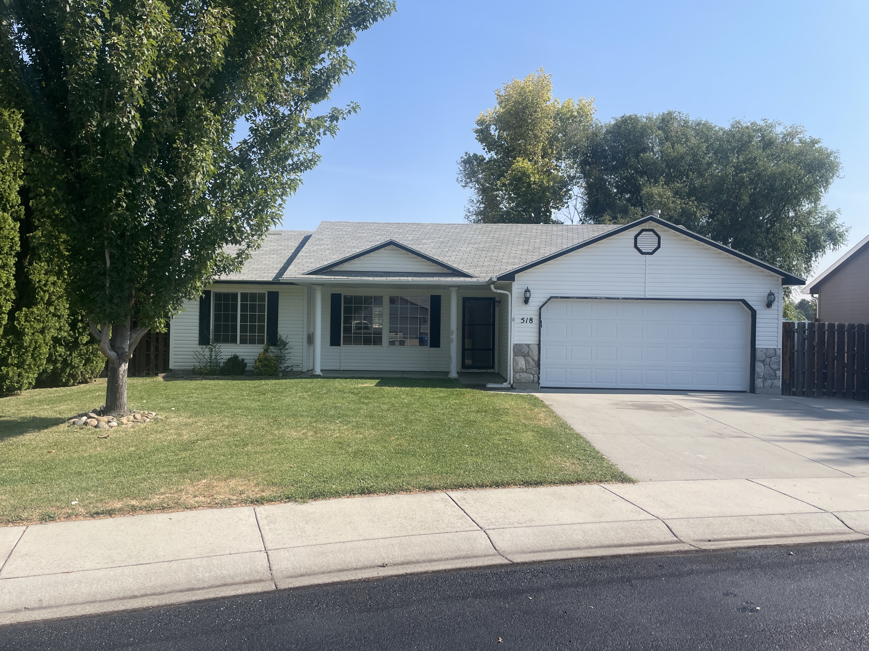 518 Cornwall Way