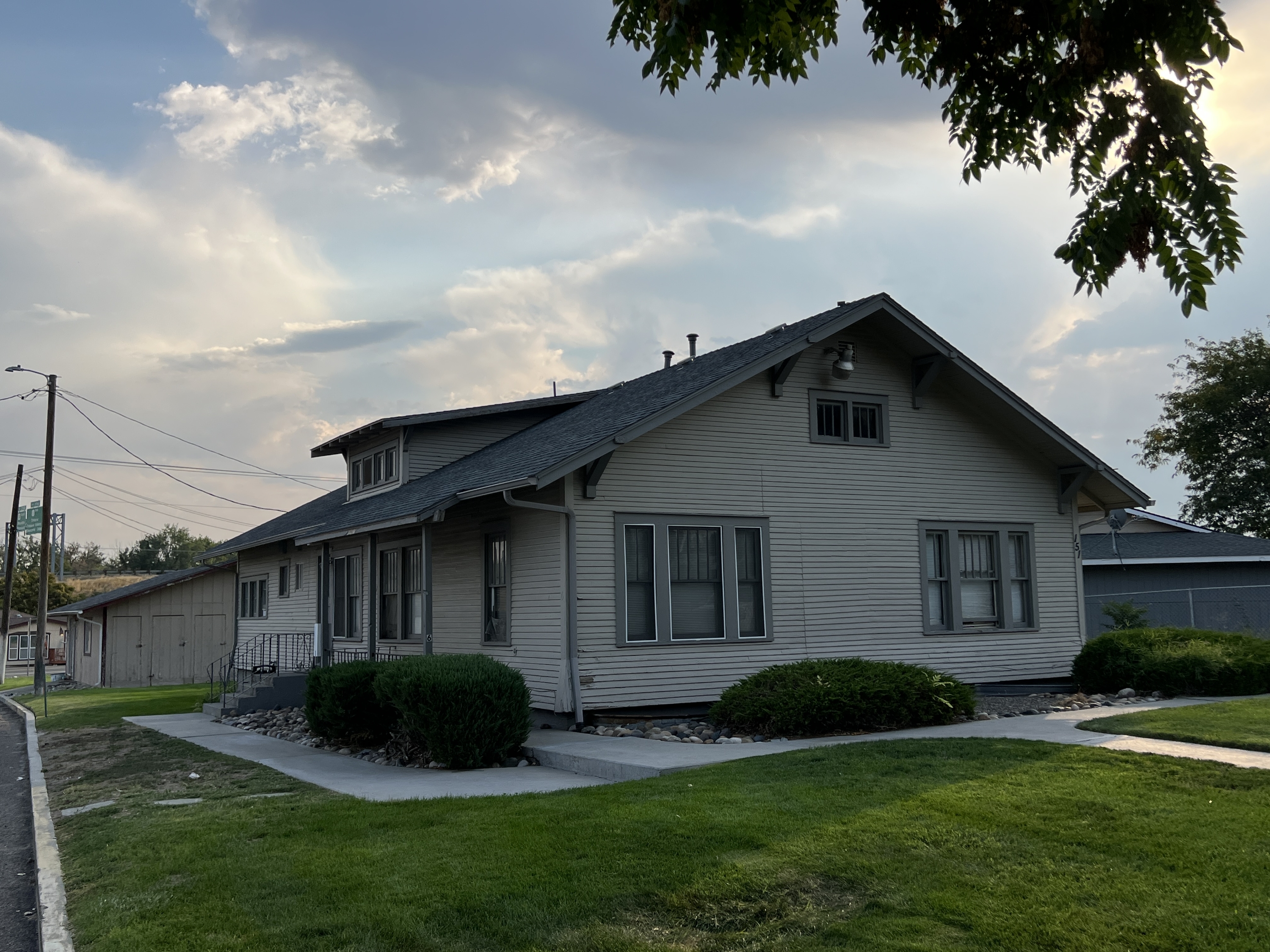 151 NW 8th Ave #6